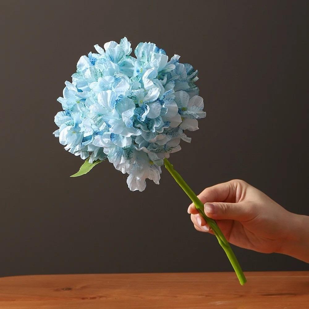 Reusable Hydrangea Artificial Flowers Bouquet Realistic Look Faux Flower Silk Flower  Home Ornament