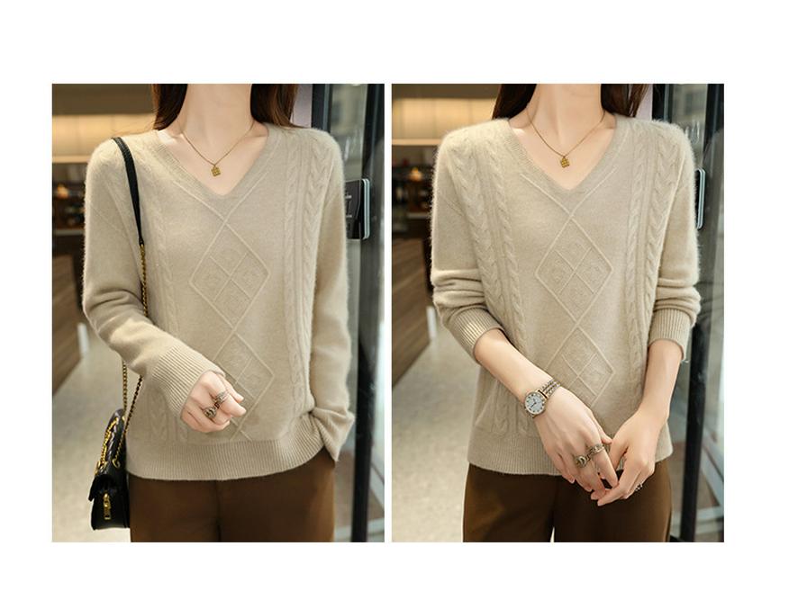 Women's 100% Wool Argyle V-Neck Sweater - Slimming, Versatile Twist Pattern Knitwear for Autumn/Winter