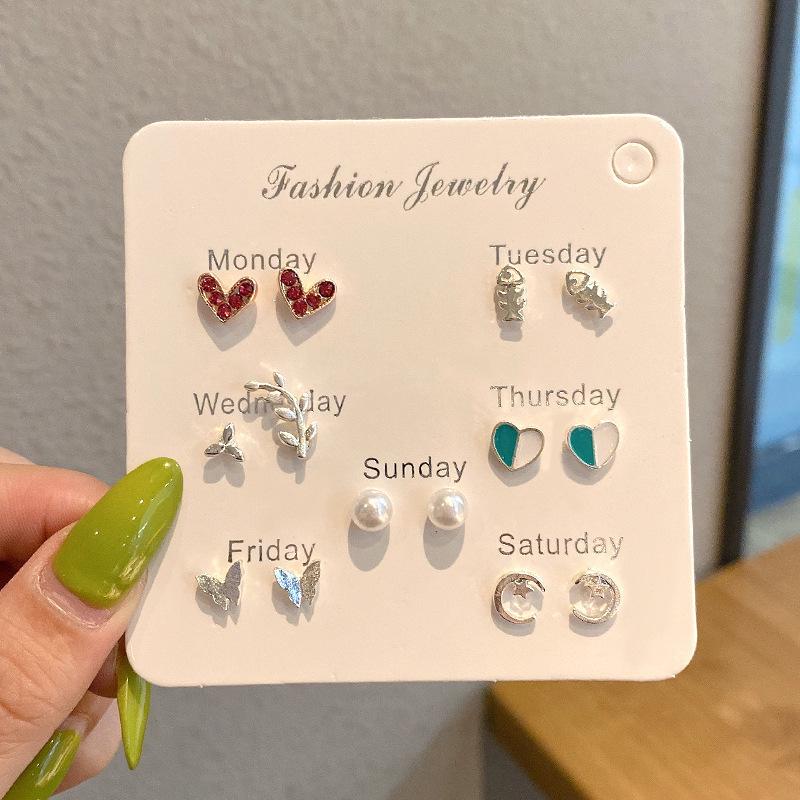 Women's High-End Plain Hoop Earrings: Light Luxury Ear Drops & Studs, Niche Design for Autumn/Winter.