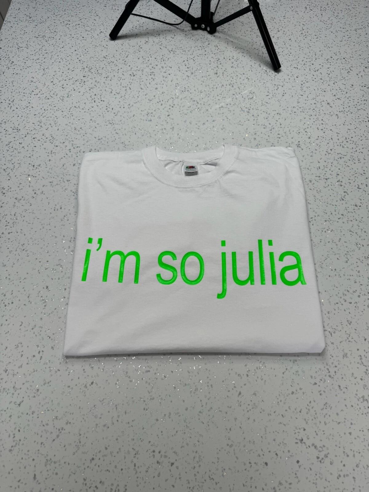 Charli XCX I’m so Julia t shirt - unisex oversized M