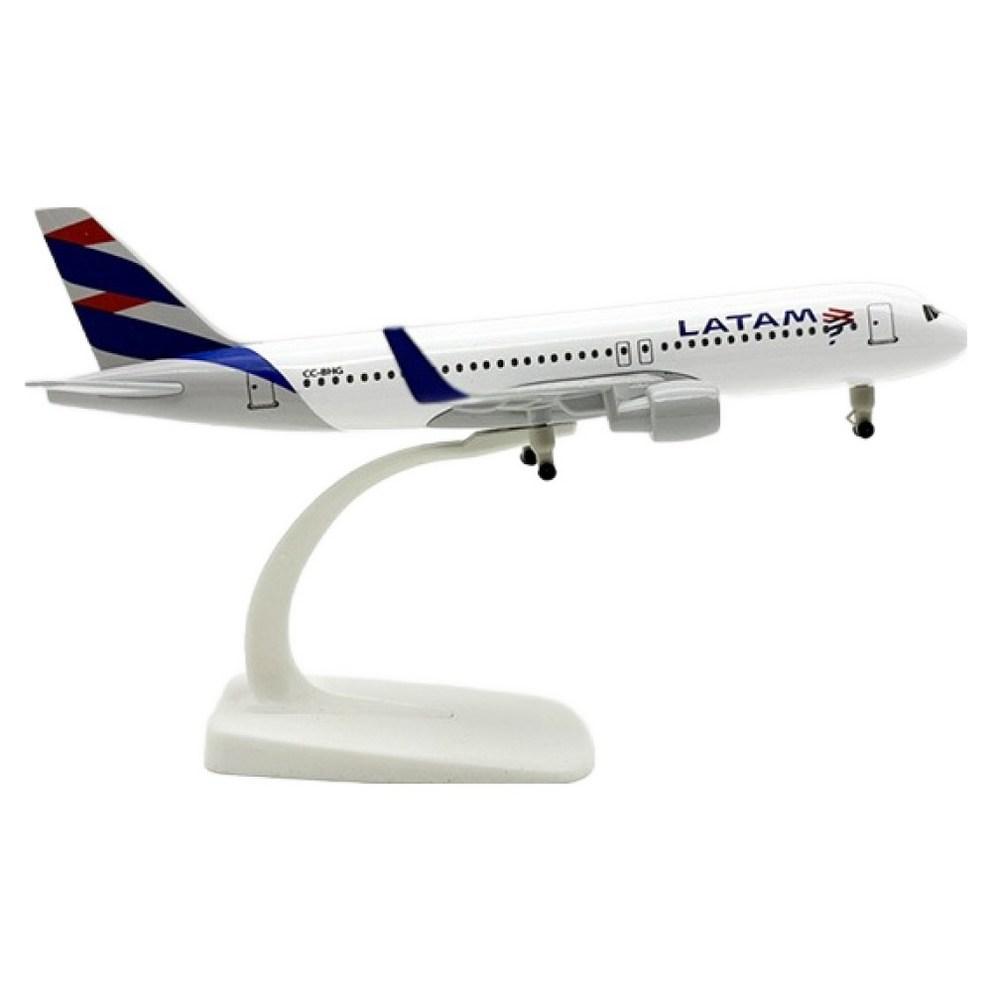 20cm Diecast Latam Airlines Model Airplane (20-320 Series)