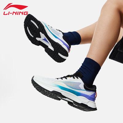 Herrenschuhe – Sportschuhe