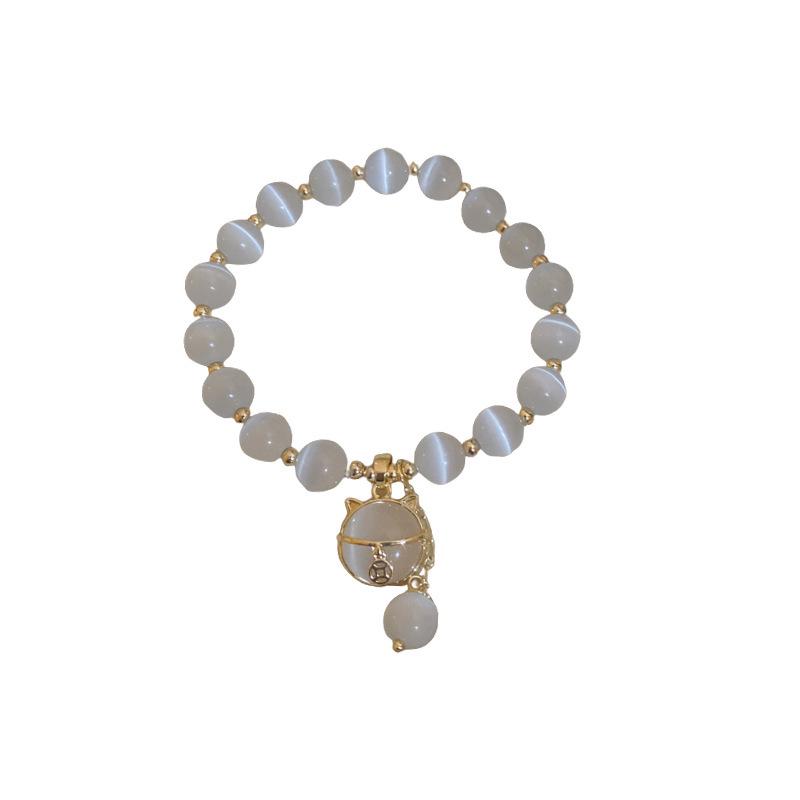 Cat's Eye Beaded Bracelet: Kitten Design for Women, 2022 Autumn Collection.