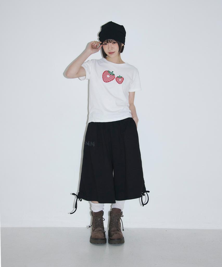 Seulliggeullou Side Shirred Bermuda Sweatpants [Black]