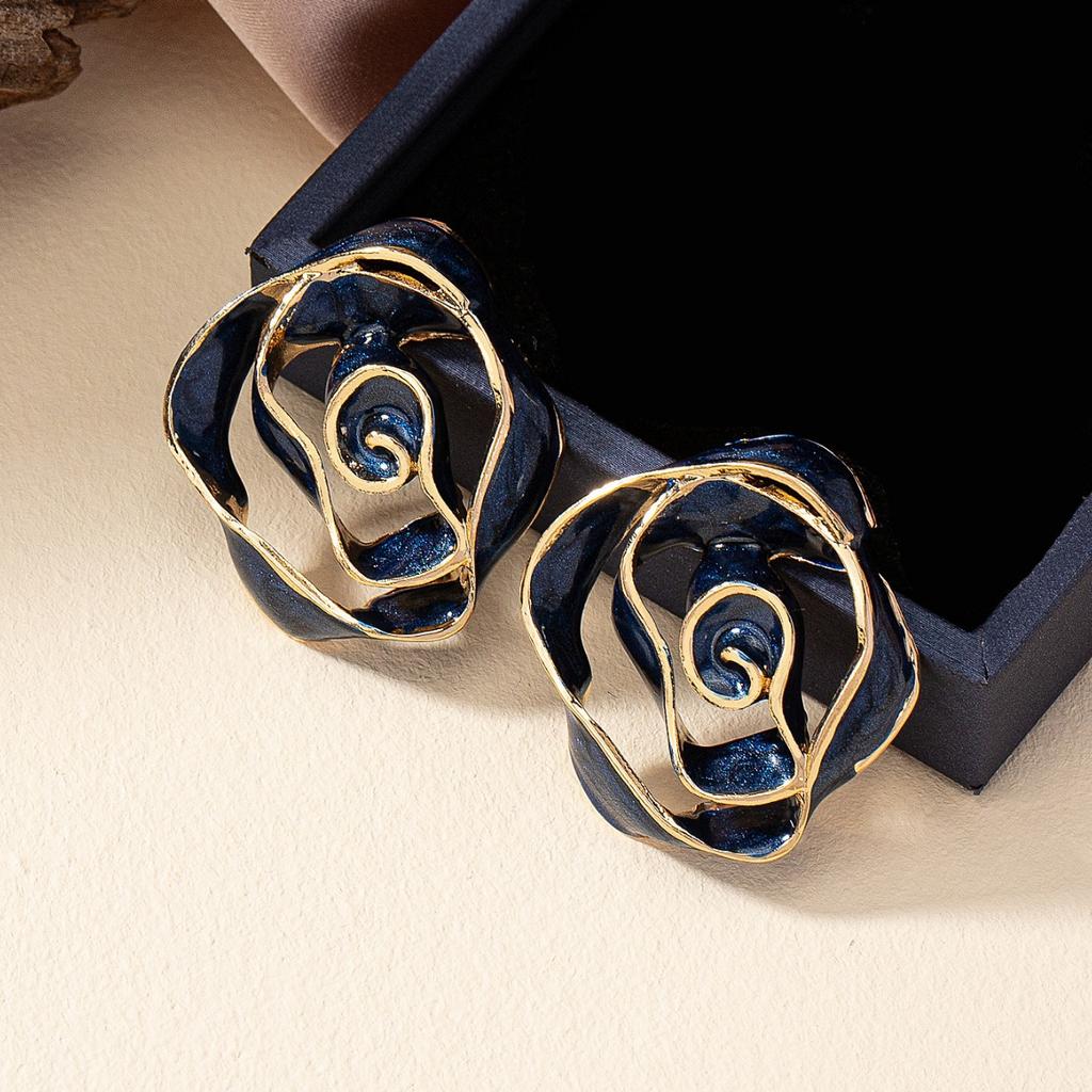 Niche Fashion Design Sense Geometric Enamel Glaze Earrings Female Japanese And Korean Internet Celebrity Temperament Simple Stud Earrings