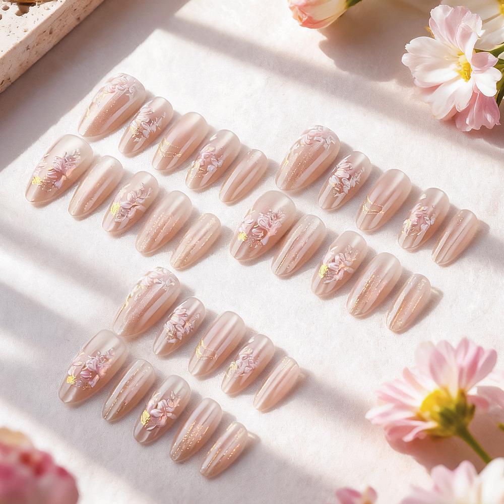 30-Piece Sweet Pink Flower Embossed Cat Eye Short Almond Detachable False Nails