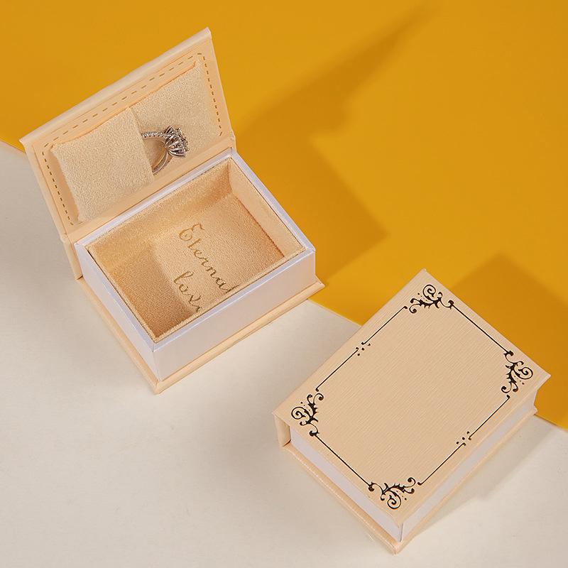 1Pc Book-Shaped Ring Box With Suede Fabric Lining Creative Flip Lid Magnetic Ring Holder Earrings Jewelry Gift Case Accessorie