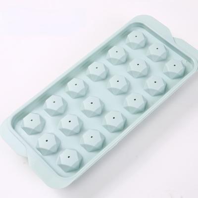 Stampo per ghiaccio rotondo colorato Vassoio per cubetti di ghiaccio Creatore di cubi Stampo in plastica PP Forme Stampo per alimenti Gadget da cucina Stampo per gelato fai-da-te