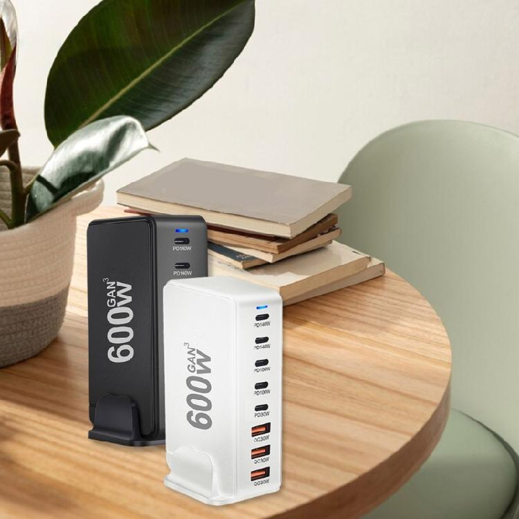 600W USB C Fast Charging Station 8 Port Power Adapter with 5 USB C and 3 USB A for Efficient Multi Device Charging
