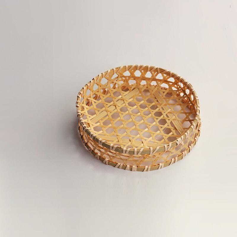 1Pc Mini Handmade Bamboo Fruit Basket for Outdoor Patio Garden Picnic Home Kitchen Dining Room Living Room Halloween Gift Christmas Gift