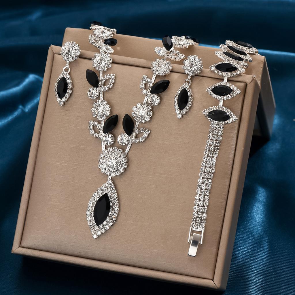 Bridal White Crystal Flower Jewelry Set, Banquet Wedding Dress Necklace Accessories