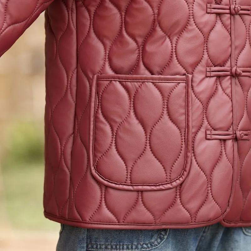 Chinese-style Mother Plus Velvet Jacket, PU Leather, Windproof Clothes, Autumn and Winter Age-reducing Retro Cotton-padded Clothes