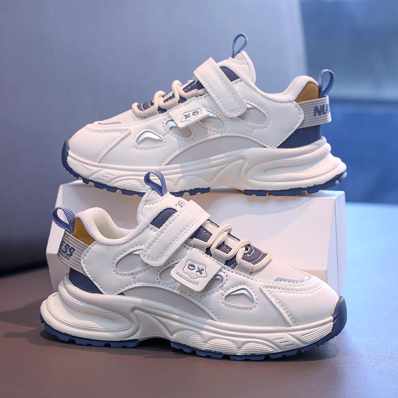 Boys' sports shoes 2025 new spring and autumn middle school children's fried street running men and women the same children's dad white shoes tide