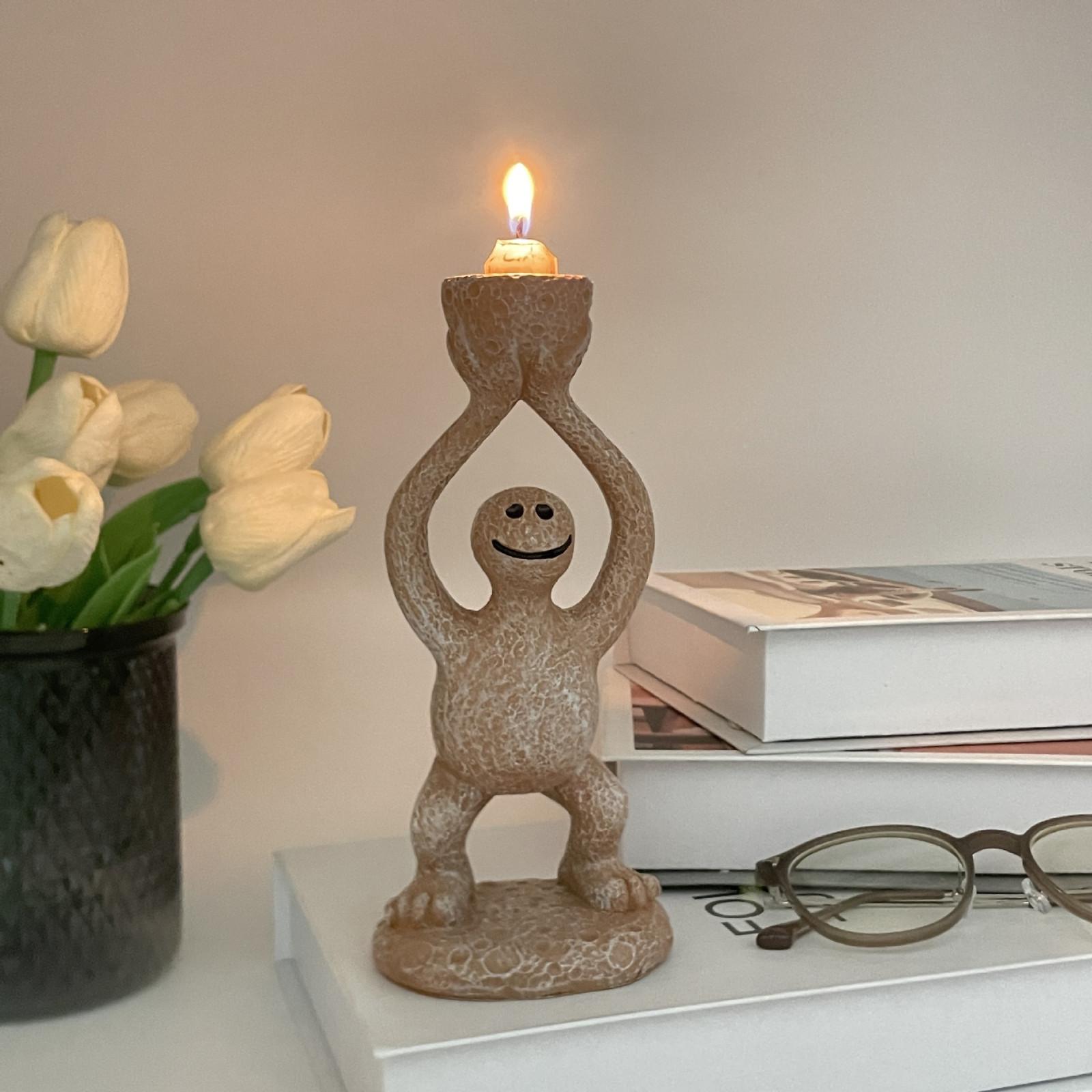 

Ручной алтарь, абстрактная кукла, подсвечник, украшение для гостиной, спальни, чайная лампа, украшение, европейское искусство, изделия из смолы One Size жёлтый