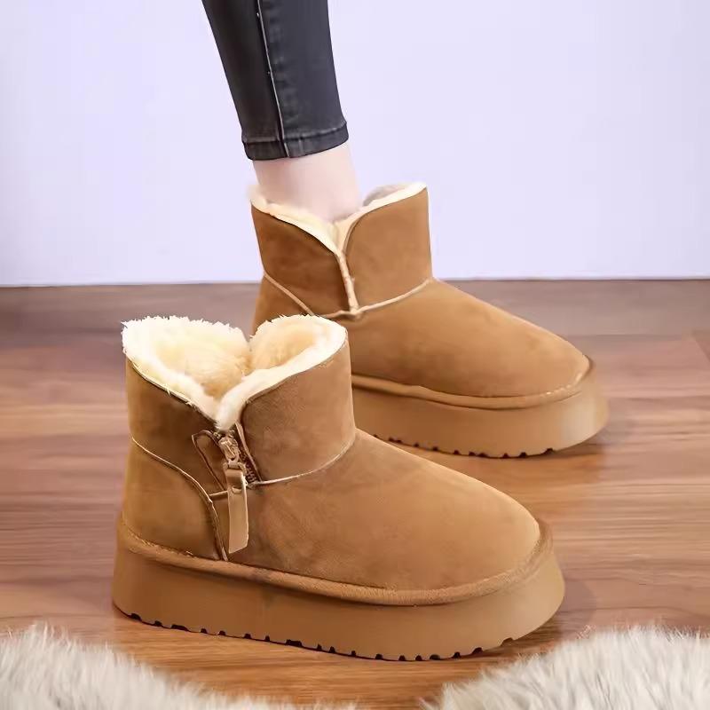 Thick-soled snow boots women's 2025 new winter plush fur integrated thickened Northeast cotton shoes fluffy shoes one pedal