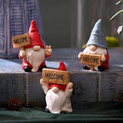 Creative Mini Mini Gnome Figurines Resin Cute Miniature Dwarfs Statue Portable Cartoon Christmas Gnome Figurines Garden