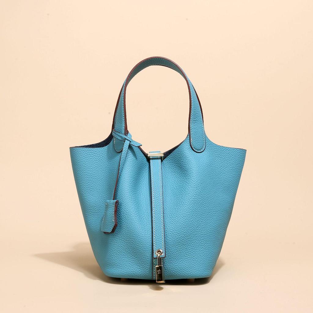 2025 Large Capacity Genuine Leather Commuter Handbag - Lychee Pattern Cowhide Bucket Bag