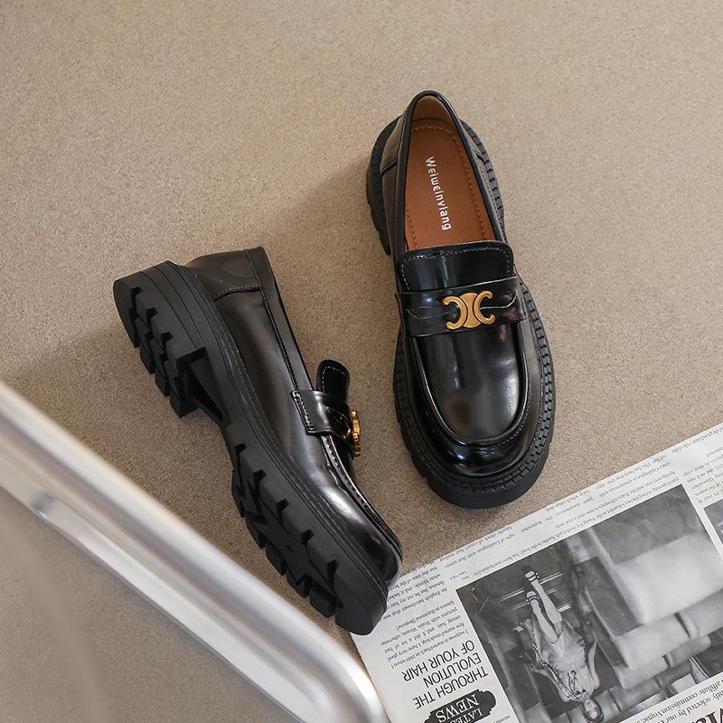 Weiwei Girl 538-1 Platform Loafers Women's Autumn Retro British Style Small Leather Shoes Thick Heel Soft Sole Single Shoes Large Size