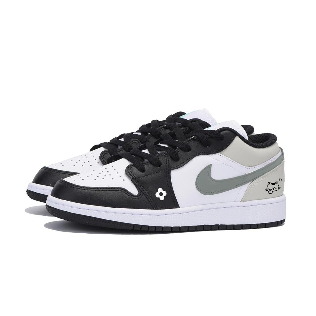 Jordan Air Jordan 1 Low top Vintage Basketball Shoes Men's Black White 553558-131(Team85-)