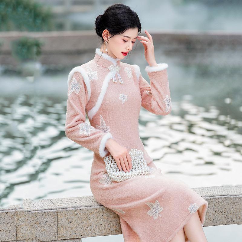 Embroidery Pink Velvet Winter Clothing National Style New Chinese Long-sleeved Improved Cheongsam Winter Thick Women's High-end Dress