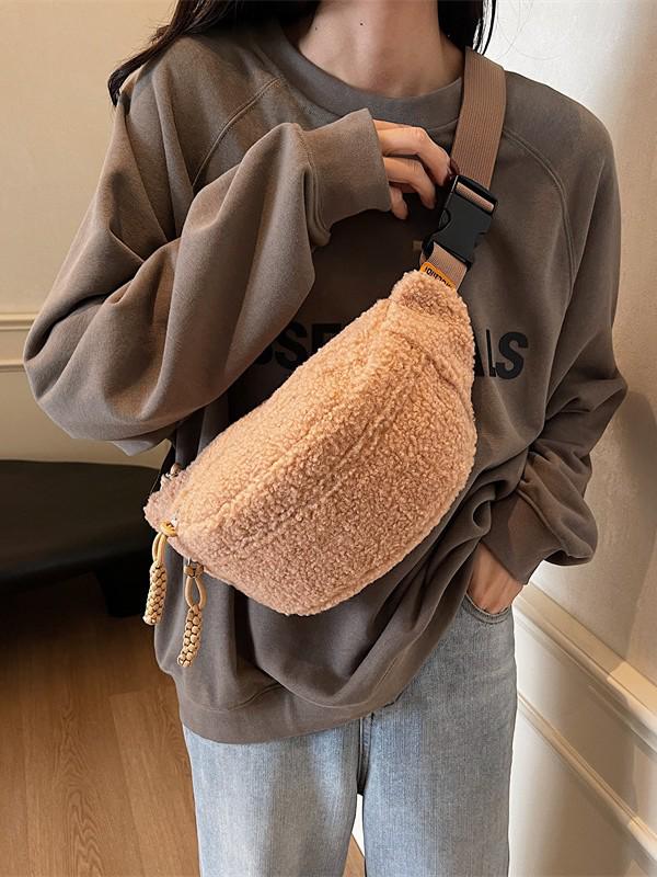Lambswool Plush Crossbody Bag: 2026 Winter Versatile Small Chest Bag for Women In Solid Colors
