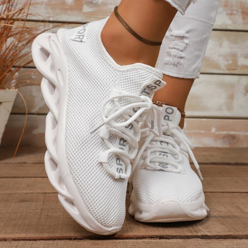 Mote 2025 Dame Sportssko Pustende Mesh Lettvekts Sneakers Utendørs Fritid Atletisk Jogging Tennis Gate Mote Gå Damer
