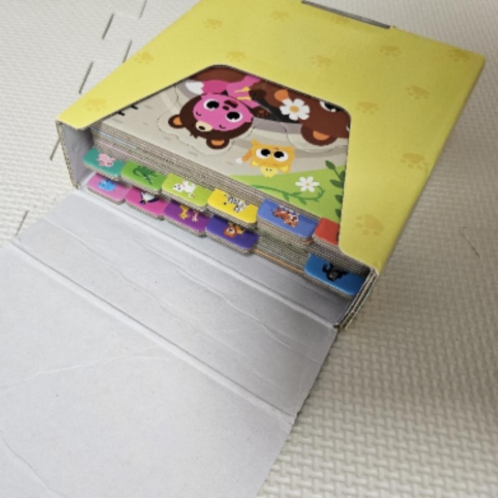 Pinkfong Baby Jigsaw Puzzle: 12-Piece Set Featuring 12 Different Animals