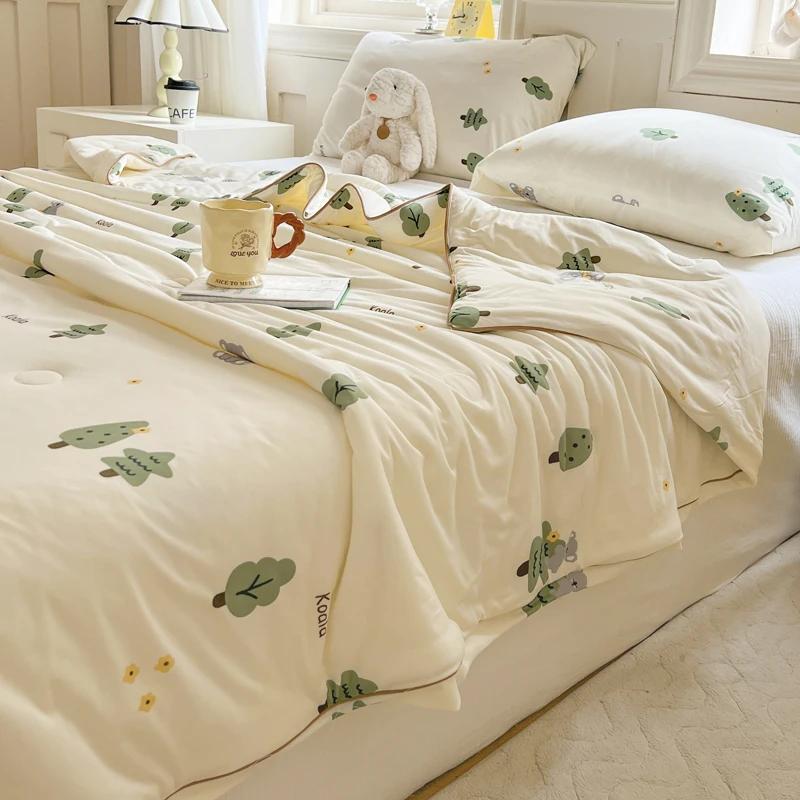 Good Quality Cool Feeling Quilt Summer Coolness Ice Cold Air Condition Thin Blanket Summer Quilt Plain Air-conditioning Bedroom