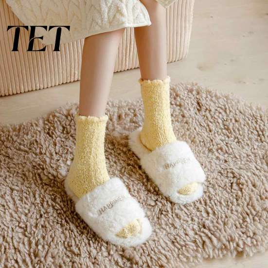 Warm Lounge Socks for Women Thickened Plush Women, Thermal Sleep Socks, Coral Fleece Winter Soft House Floor Autumn Cold Weather Non Slip