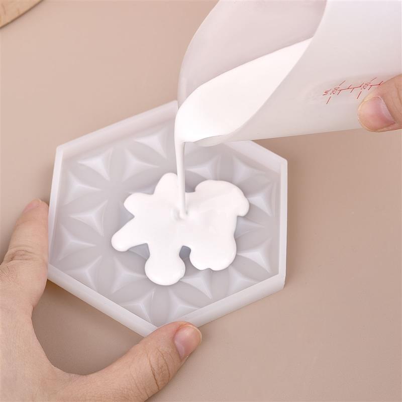 Pottery Tools Silicone Measuring Cups DIY Resin Glue Tools Cup for Making Handmade Craft Nonstick Silicone Mixing Cup