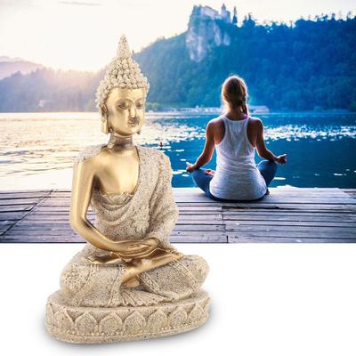Statua di Buddha seduto in meditazione che intaglia figurine artigianali per ornamenti decorativi per la casa (Oro)