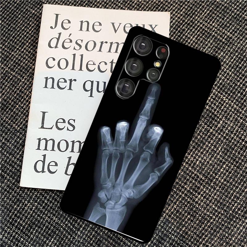 Skeleton Middle Finger Case For Samsung Galaxy S25 S24 Ultra S20 S21 S22 S23 Ultra S9 S10 Plus S25 FE Back Cover