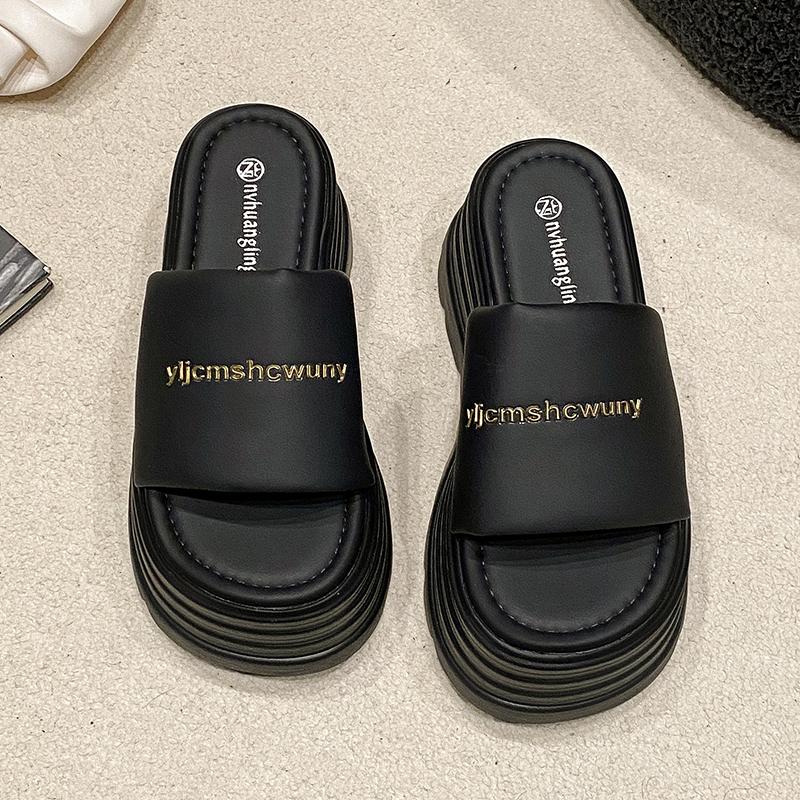 Fashion 8CM Casual Wedge Slippers Women New Summer Non Slip Platform Sandals Woman Open Toe Comfortable Female Chunky Beach Slippers