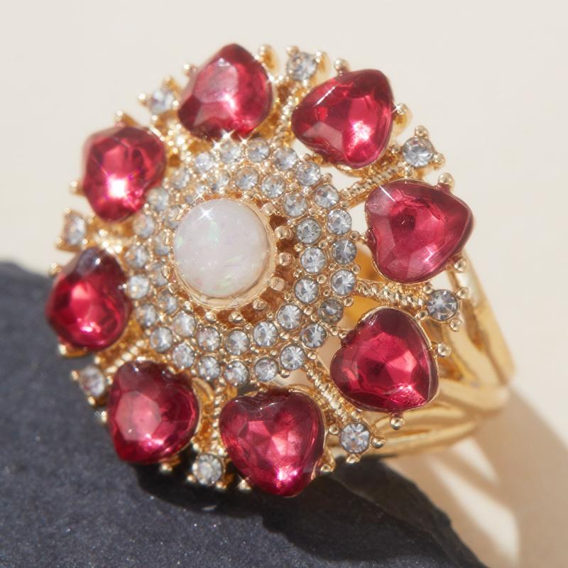 Vintage Floral Ring with Sparkling Synthetic Zirconia, Elegant Jewelry Ring for Men Women