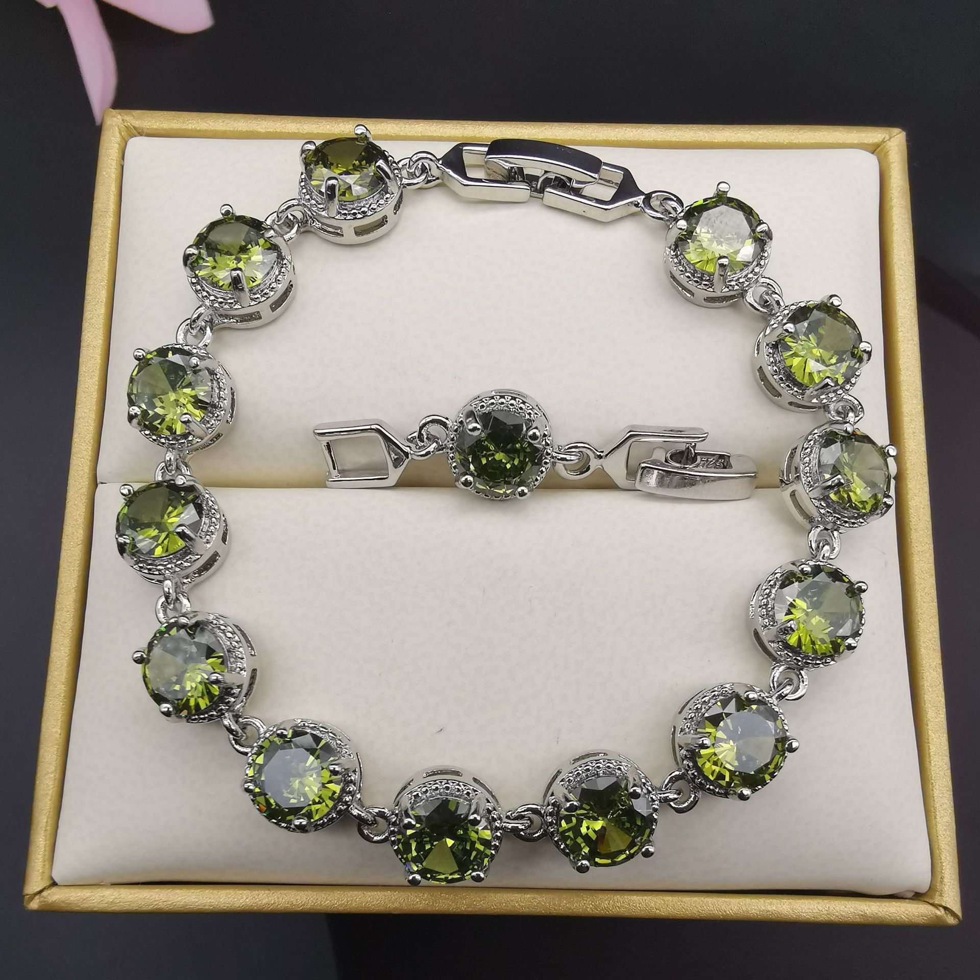 

Круглый браслет с инкрустацией цирконием в европейском и американском стиле, модный и популярный