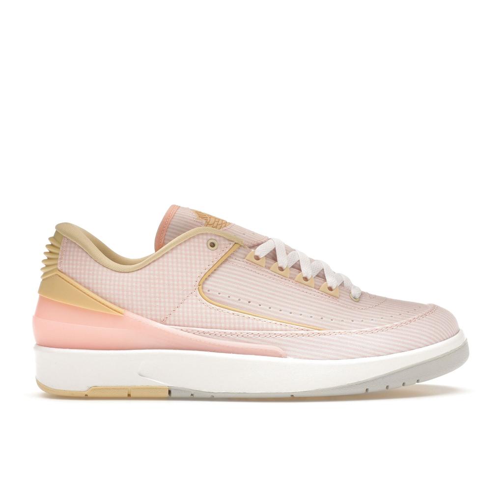 Мужские кроссовки Air Jordan 2 Retro Low из сирсакера розовая атмосфера бледно-ваниль DX6930-600