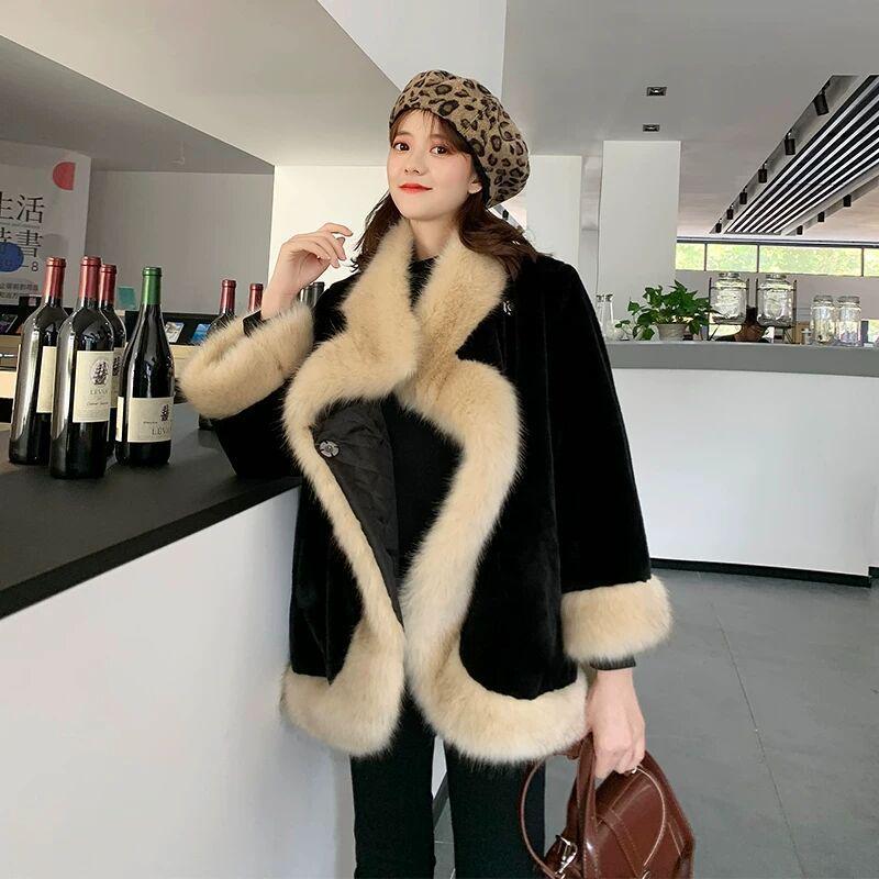 2025 Women s Faux Fur Coat - Thick Autumn/Winter Loose Shawl with Fox and Rabbit Fur M