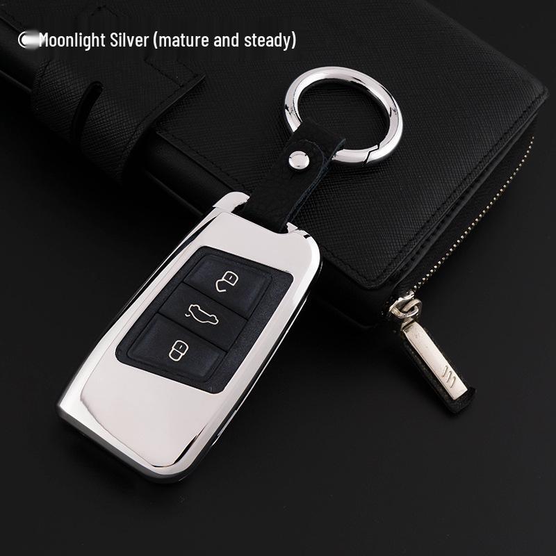 Genuine Leather Key Case for Volkswagen Magotan B8 17 Models - Unisex Metal Protective Shell