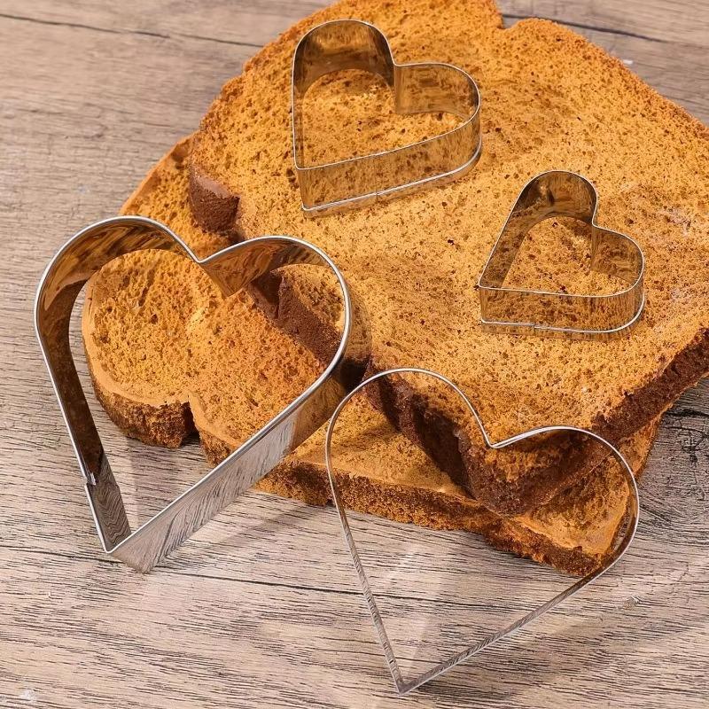 Heart-shaped Cookie Cutting Mold Stainless Steel Love Mousse Peach Heart Candy Cake Mould Home DIY Kitchen Baking Accessories