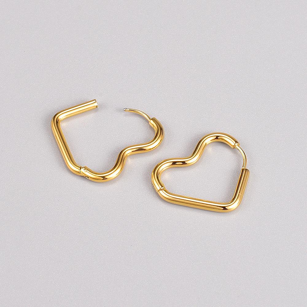 E34 E34 Heart-Shaped Earrings with Gold-Plated Stainless Steel Earrings