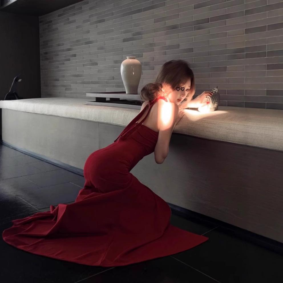 Red Three-dimensional Flower Neck Dress Women's Summer Slim Dress Long Dress Pure Waist Split Hip Skirt