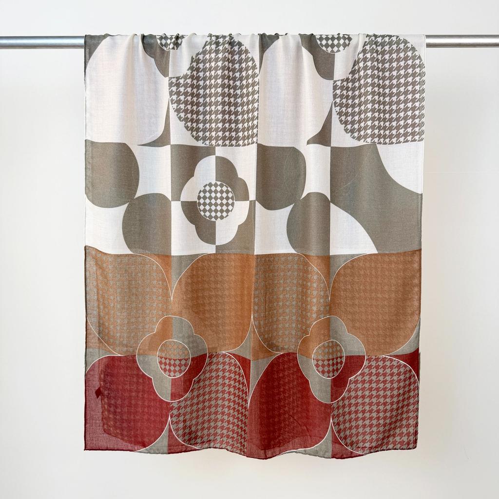 Women's Trendy Fashion Premium Temperament Shawl High Value Design Geometric Printed Silk Scarf