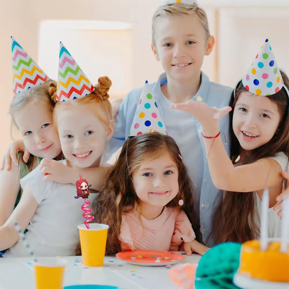 8 wiederverwendbare Spiral-Trinkhalme mit K-Pop-Dämonenjäger-Motiv, ideal als Partydekoration oder Geschenk für Kinder.