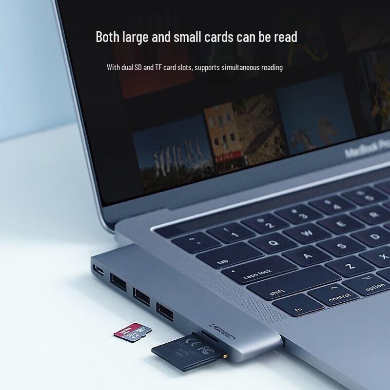 UGREEN USB-C Hub with HDMI & Thunderbolt 3