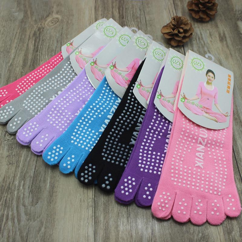 Non-Slip Yoga Socks Five-Finger Socks, Women'S Color Medium Tube Five-Toe Socks