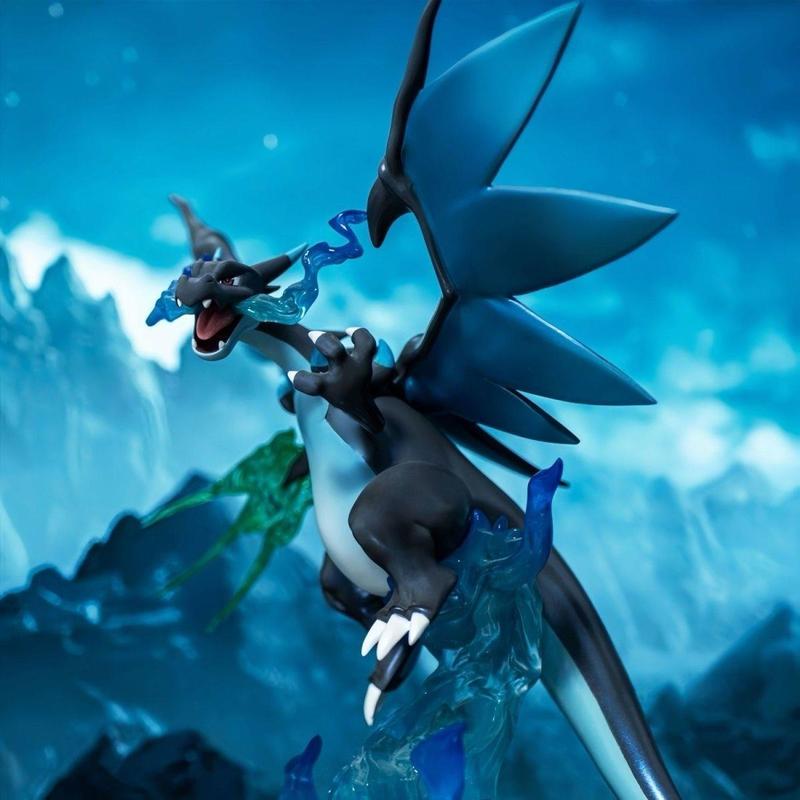 new 18cm Charizard X Anime Figure Can Change Hands Model Gk Statue Boys Collection Desktop Decoration Ornament Cute Toy Gift