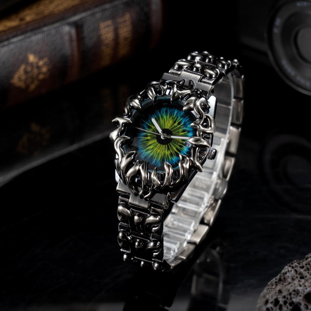 Luxury y2k Fashion Spiked Watch Alabaster Cool Street Style Demon Claw Shape Dial Unique Design Men Quartz Watch reloj hombre
