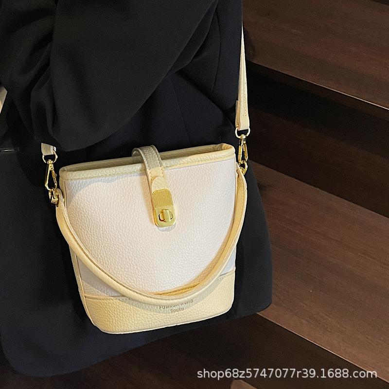 2025 New Retro Fashion Handbag Bag Women's Senmeng Autumn and Winter Casual Bucket Bag Fashion Shoulder Bag Crossbody Bag