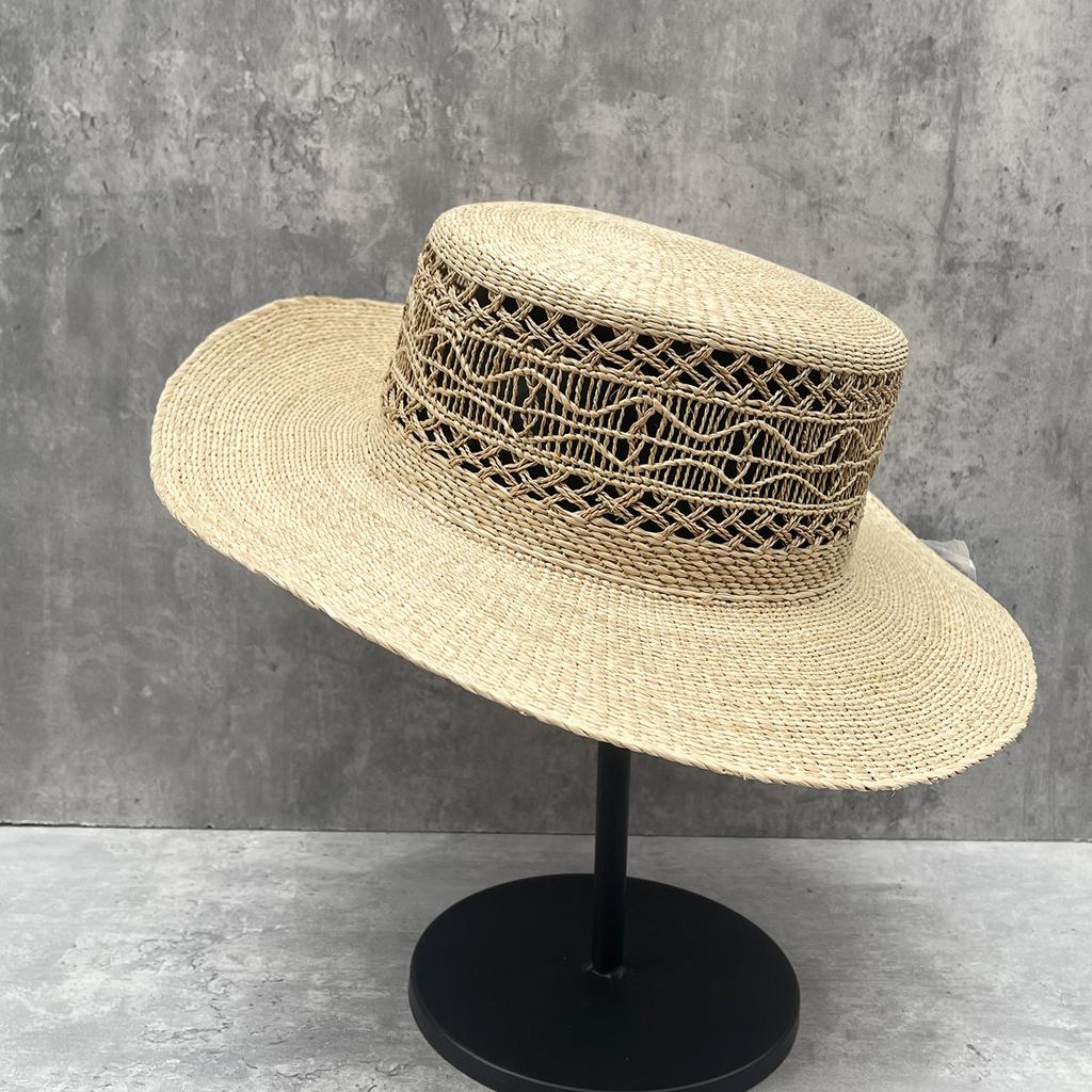 Lafite Retro Straw Hat Women's Summer New Hollow Flat Top Top Hat Seaside Sun Protection Elegant Vacation Style Shows Temperament
