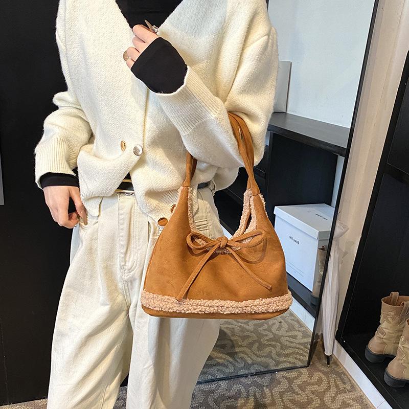 Lamb Wool Splicing Armpit Bag Bow Retro Lazy Large Capacity Shoulder Commuter Tote Bag